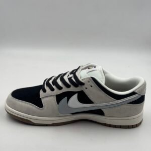 Nike SB Dunk Low ‘Black White Grey’